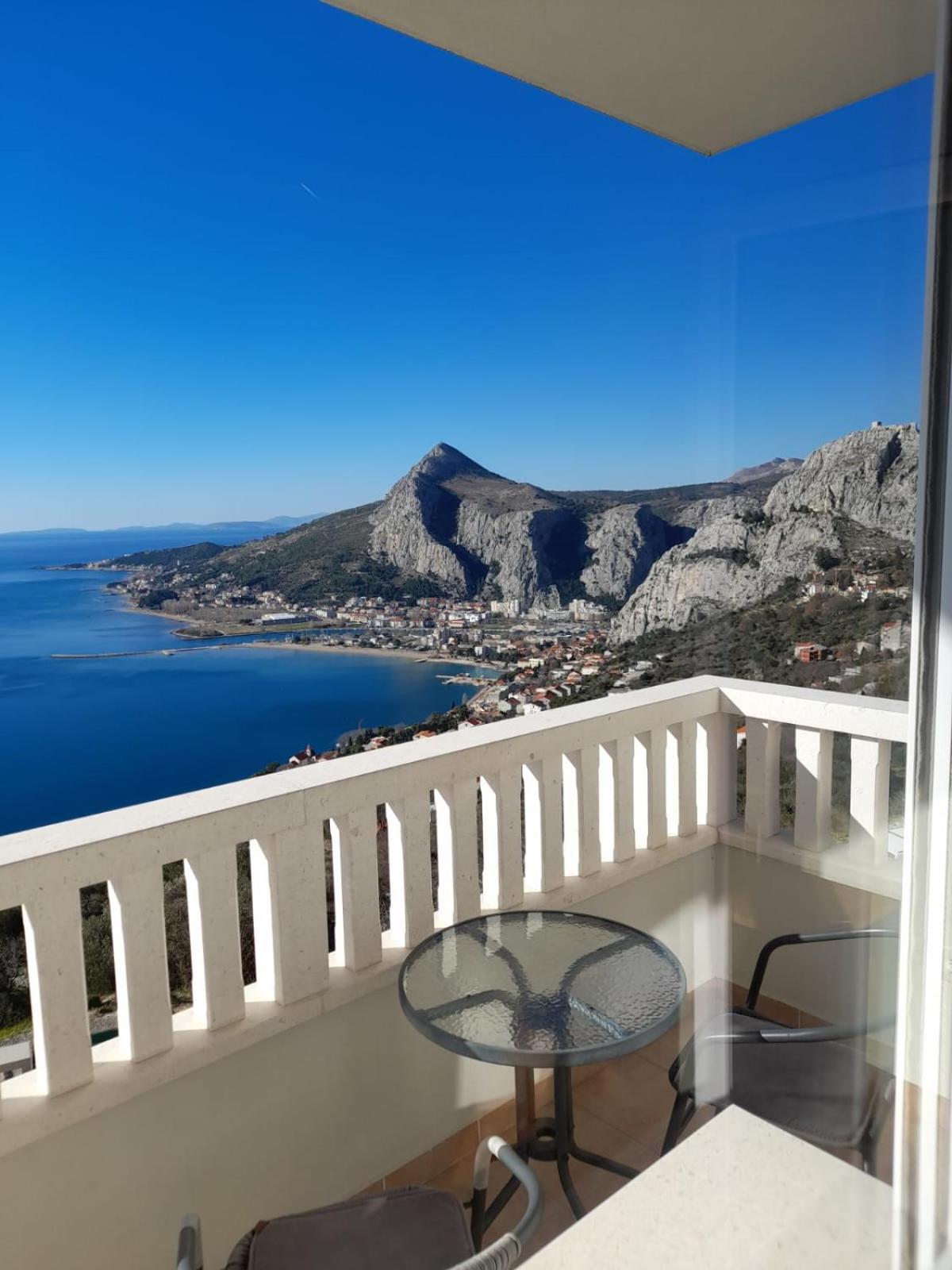 Pere Apartment Omiš Exteriér fotografie