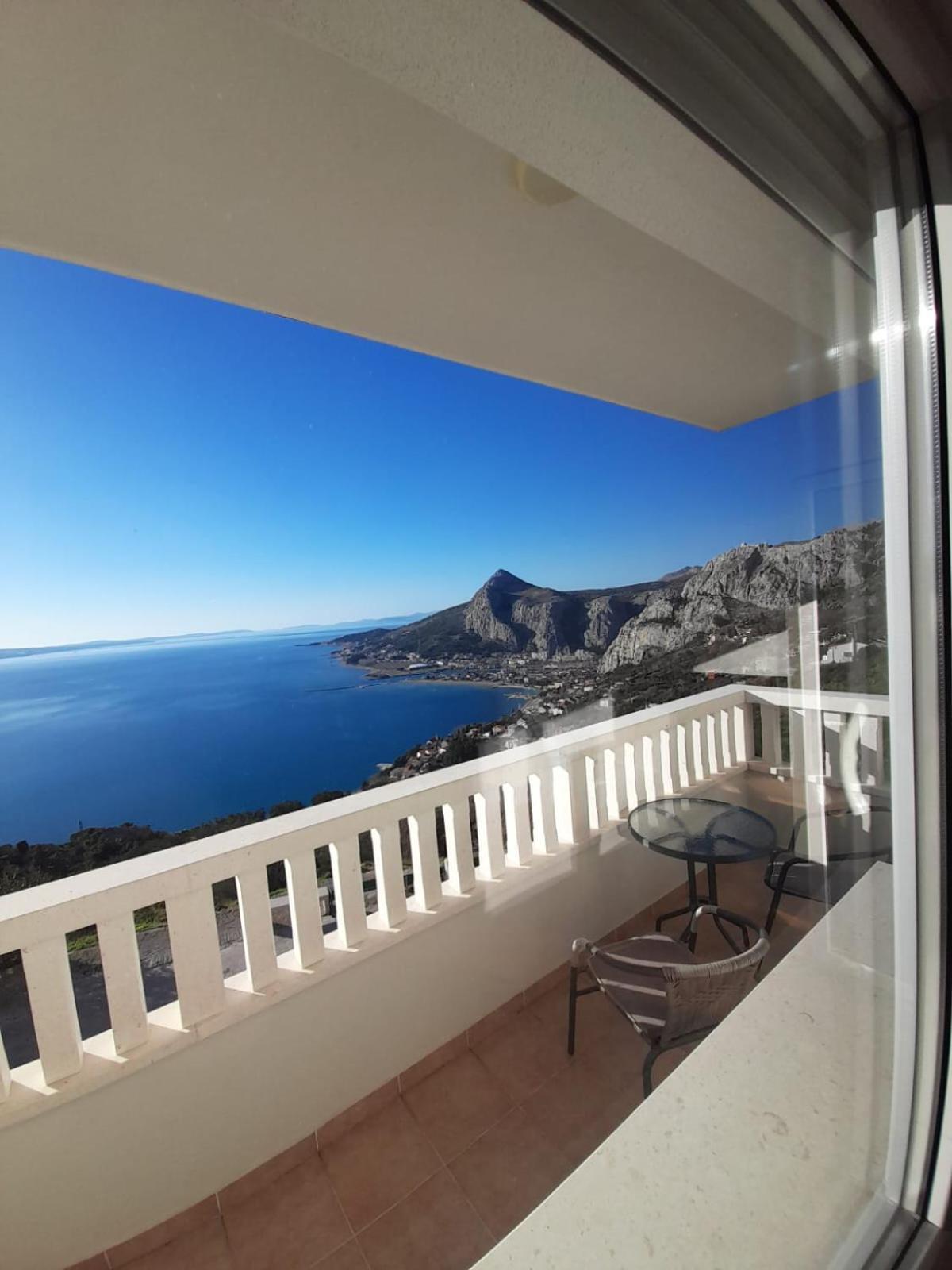 Pere Apartment Omiš Exteriér fotografie